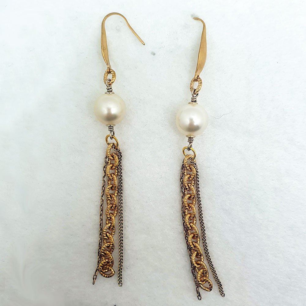 Idée cadeau femme Idée cadeau jeune fille Bijou fait main Accessoire fait main Artisan Artisane Bijou upcyclé Recyclage Perle recyclée Fait en France Made in France Local Collier Bague Bracelet Boucles d’oreilles